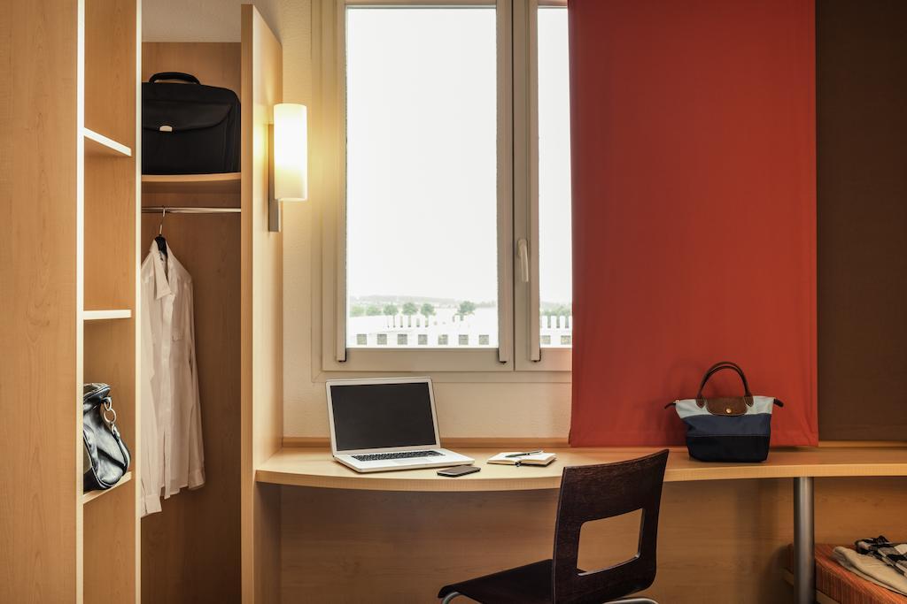 ibis Mulhouse Centre Filature Exterior foto