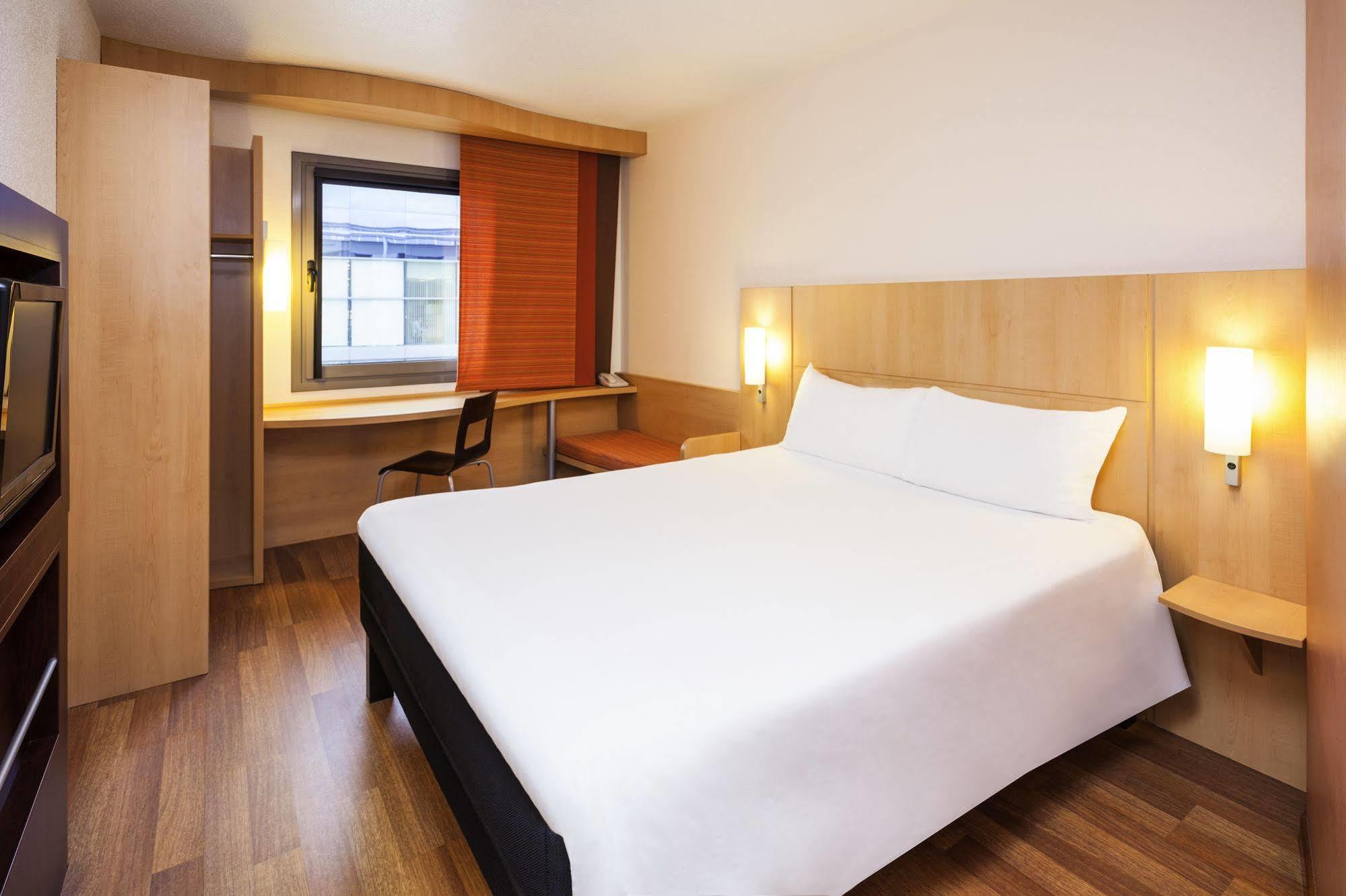 ibis Mulhouse Centre Filature Exterior foto